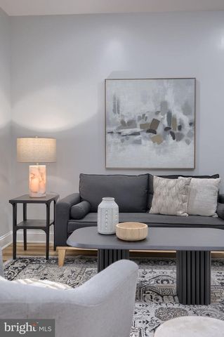 627 E MADISON ST, Lancaster, PA 17602