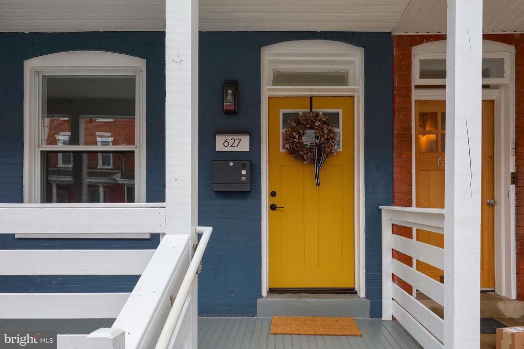 627 E MADISON ST, Lancaster, PA 17602