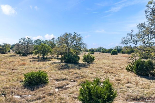 203 Greystone Circle, Boerne, TX 78006