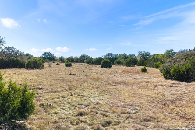 203 Greystone Circle, Boerne, TX 78006