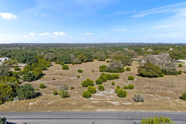 203 Greystone Circle, Boerne, TX 78006
