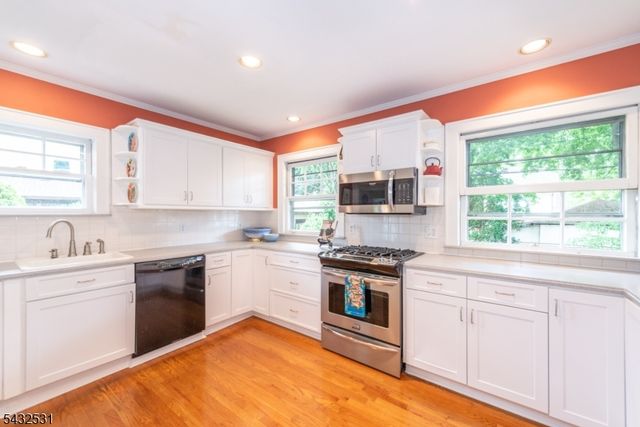 33 Prescott Ave, Montclair Twp., NJ 07042