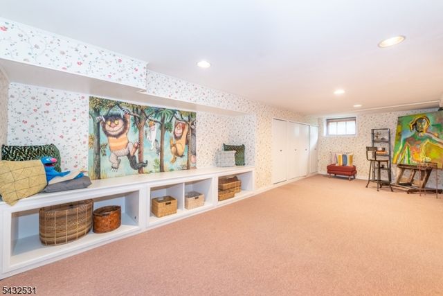 33 Prescott Ave, Montclair Twp., NJ 07042