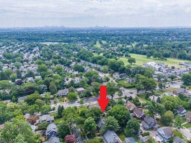 33 Prescott Ave, Montclair Twp., NJ 07042