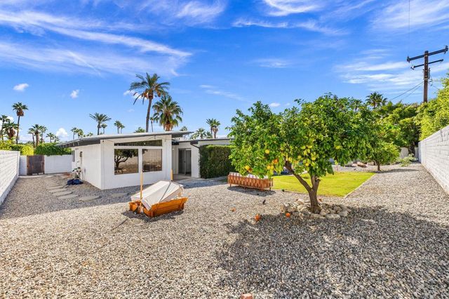 2211 N Starr Road, Palm Springs, CA 92262