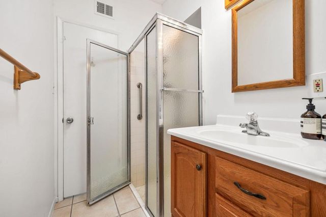 2211 N Starr Road, Palm Springs, CA 92262