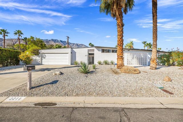 2211 N Starr Road, Palm Springs, CA 92262