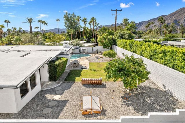 2211 N Starr Road, Palm Springs, CA 92262