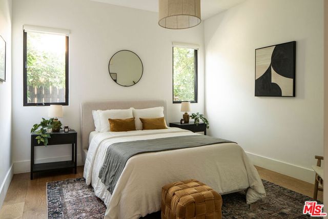 5142 Brynhurst Avenue, Los Angeles, CA 90043