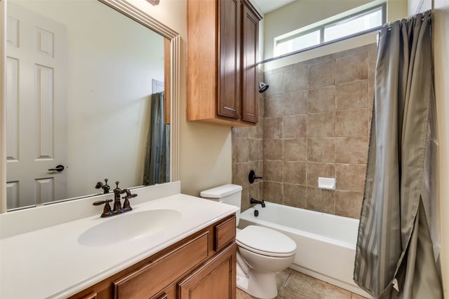 1152 Spanish Moss Drive, Savannah, TX 76227