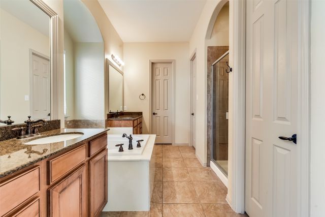 1152 Spanish Moss Drive, Savannah, TX 76227