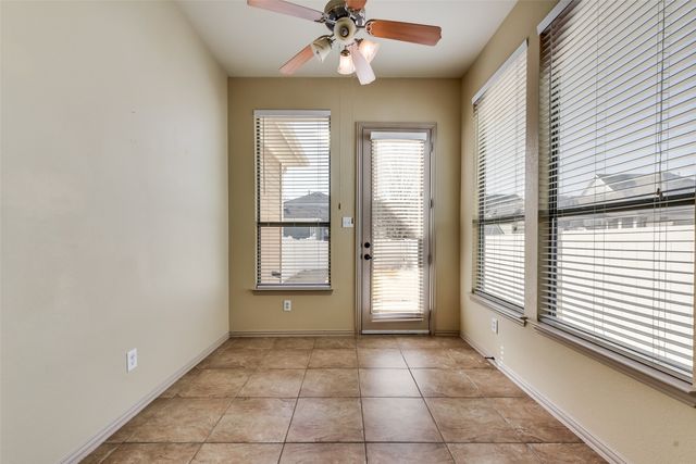 1152 Spanish Moss Drive, Savannah, TX 76227