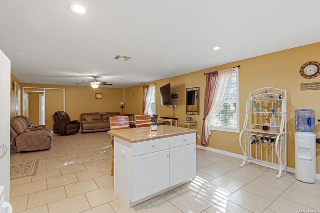 4386 Morningside, Canyon Lake, TX 78133