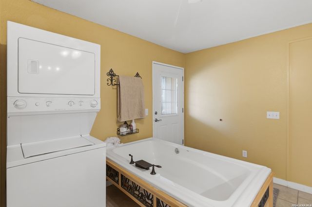 4386 Morningside, Canyon Lake, TX 78133