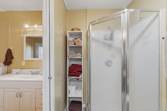 4386 Morningside, Canyon Lake, TX 78133