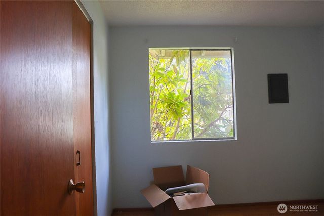 34020 39th Avenue S, Auburn, WA 98001