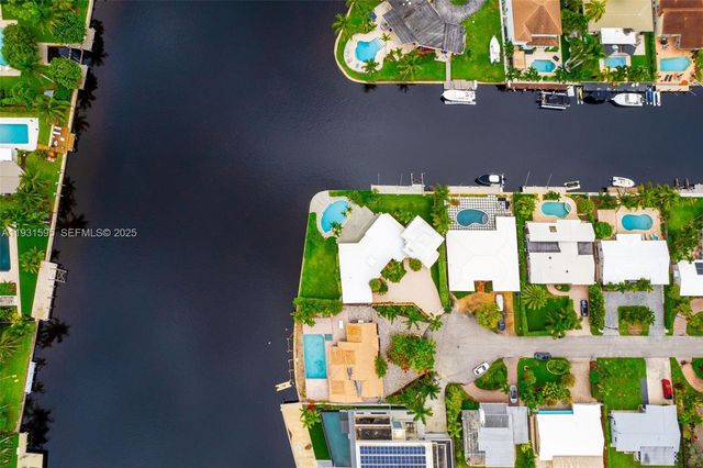 2130 NE 15th St, Fort Lauderdale, FL 33304