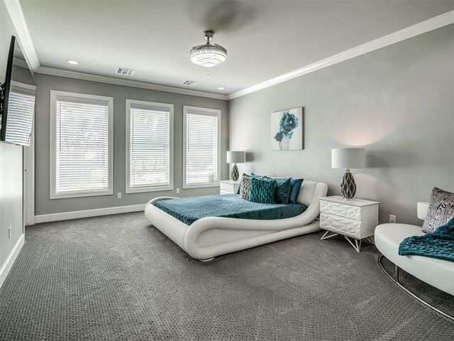 200 Meadow Lark Lane, Blanchard, OK 73010