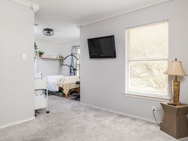 805 Betterman DR, Pflugerville, TX 78660