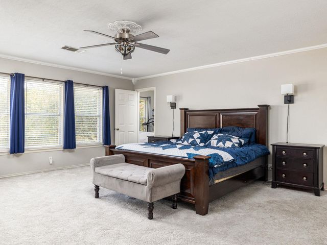 805 Betterman DR, Pflugerville, TX 78660