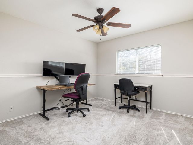 805 Betterman DR, Pflugerville, TX 78660