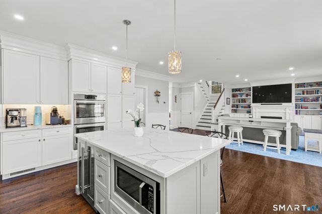 116 Silvermine Avenue, Norwalk, CT 06850