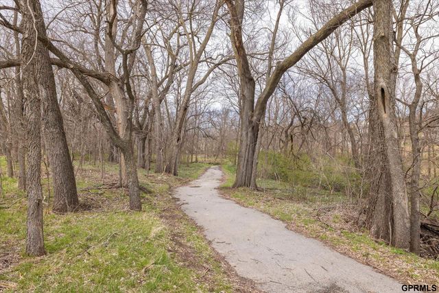 10208 Cottonwood Creek Boulevard, Blair, NE 68008