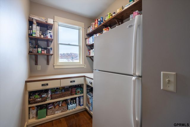 10208 Cottonwood Creek Boulevard, Blair, NE 68008