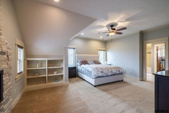 10208 Cottonwood Creek Boulevard, Blair, NE 68008