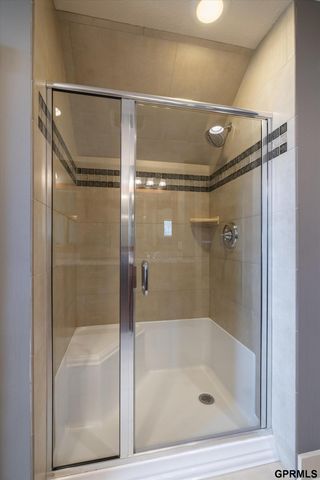 10208 Cottonwood Creek Boulevard, Blair, NE 68008