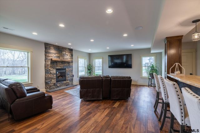 10208 Cottonwood Creek Boulevard, Blair, NE 68008