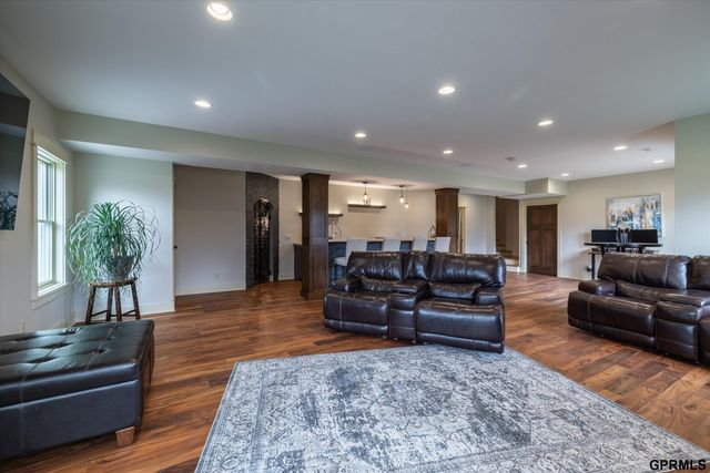 10208 Cottonwood Creek Boulevard, Blair, NE 68008