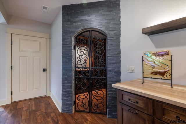 10208 Cottonwood Creek Boulevard, Blair, NE 68008