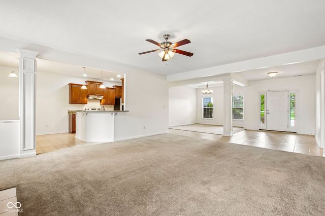 13482 Lost Creek Lane, Carmel, IN 46074