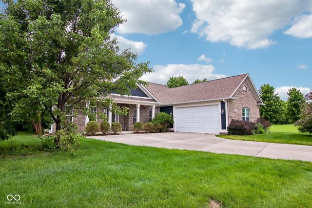 13482 Lost Creek Lane, Carmel, IN 46074