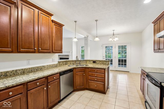 13482 Lost Creek Lane, Carmel, IN 46074