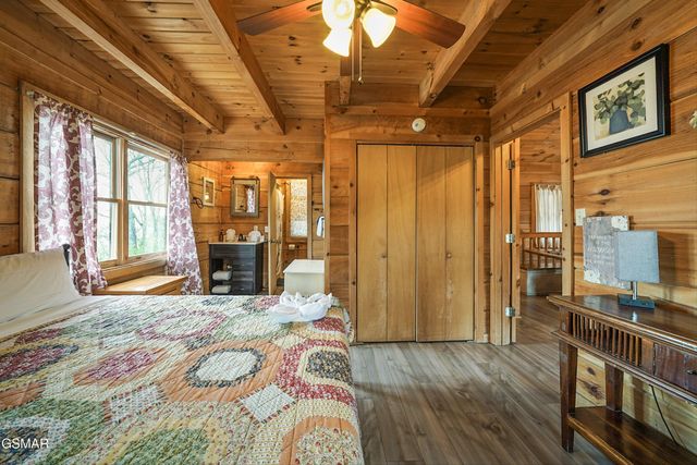 760 Ski View Lane, Sevierville, TN 37876