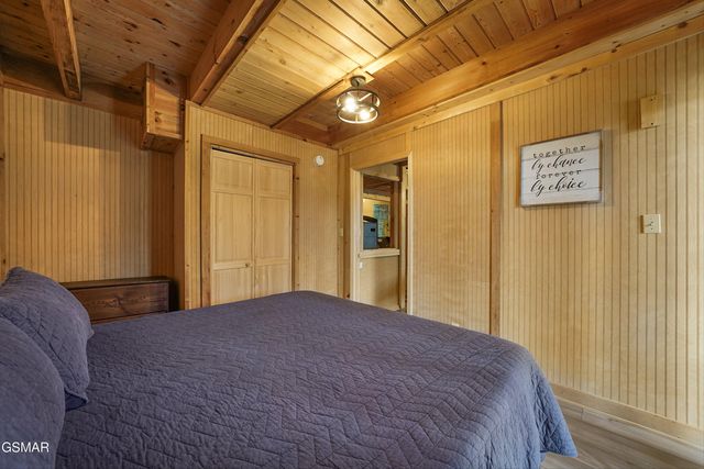 760 Ski View Lane, Sevierville, TN 37876