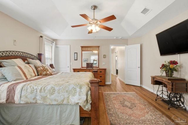 8435 Ferlon Ave, Pensacola, FL 32526