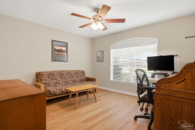 8435 Ferlon Ave, Pensacola, FL 32526