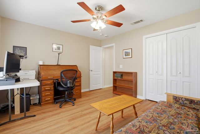 8435 Ferlon Ave, Pensacola, FL 32526