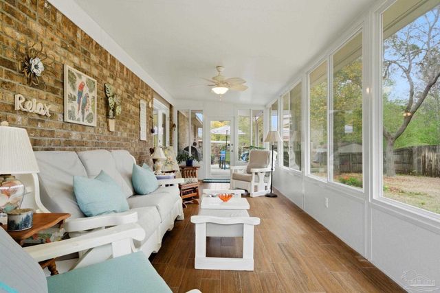 8435 Ferlon Ave, Pensacola, FL 32526