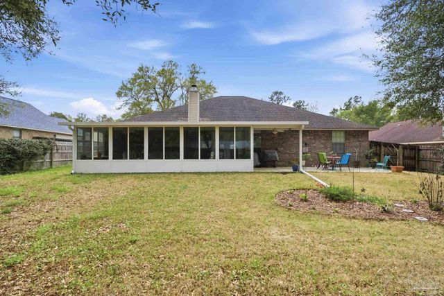 8435 Ferlon Ave, Pensacola, FL 32526