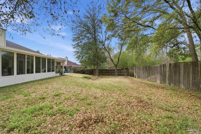 8435 Ferlon Ave, Pensacola, FL 32526