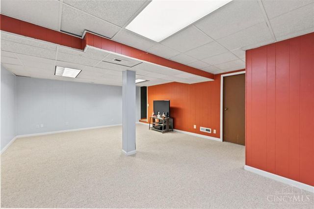 5011 Columbia Circle, West Chester, OH 45011