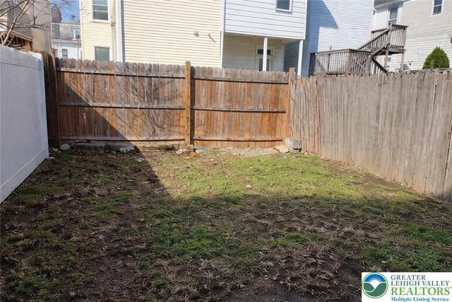 731 Wolf Avenue, Easton, PA 18042