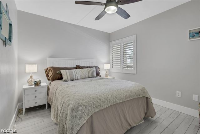 4586 Trawler CT 305, Fort Myers, FL 33919