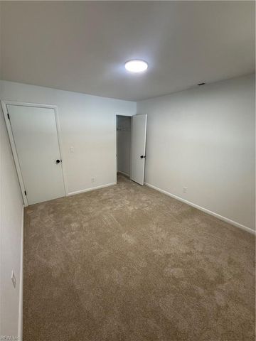 3405 Hyde CIR, Norfolk, VA 23513