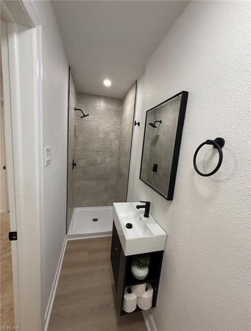 3405 Hyde CIR, Norfolk, VA 23513
