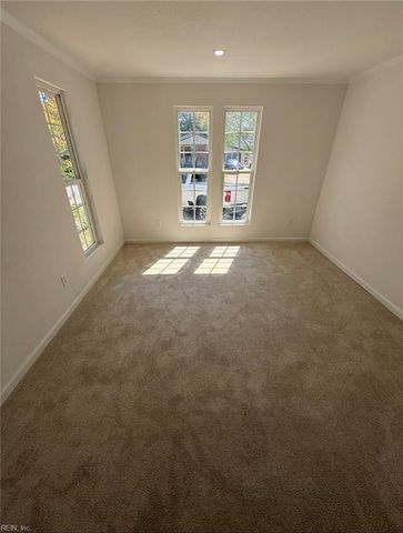 3405 Hyde CIR, Norfolk, VA 23513